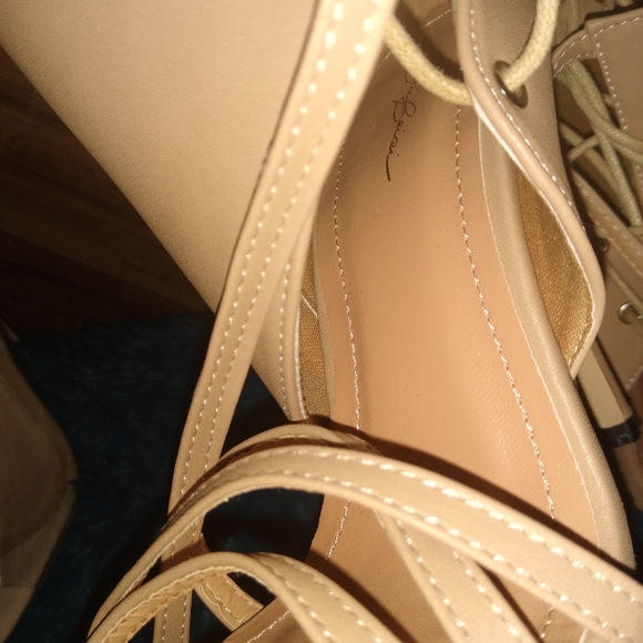 Shoes - Picture 3 of 3